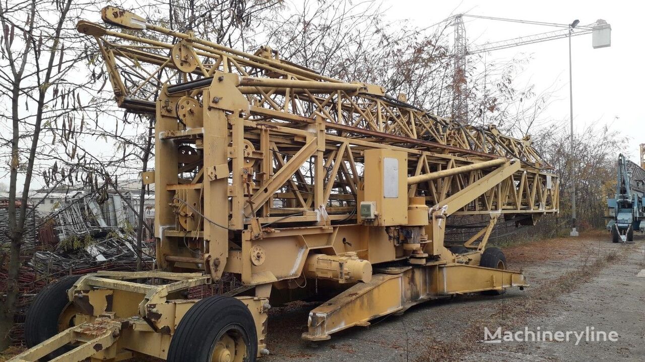 Macara automontantă Potain SIMMA GTA 62 - 2